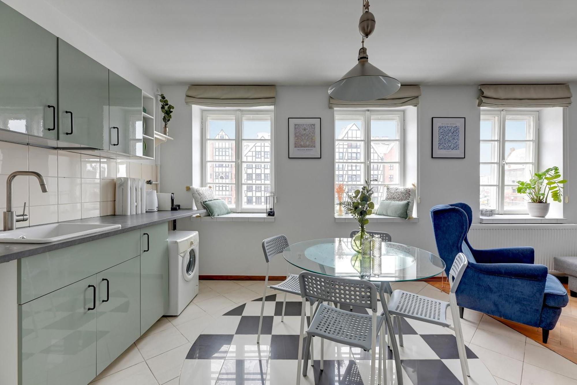 Апартаменти Powroznicza Apartments, Main Old Town & Riverside By Downtown *